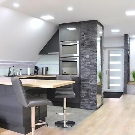 Shambala Apartman Тихань Экстерьер фото