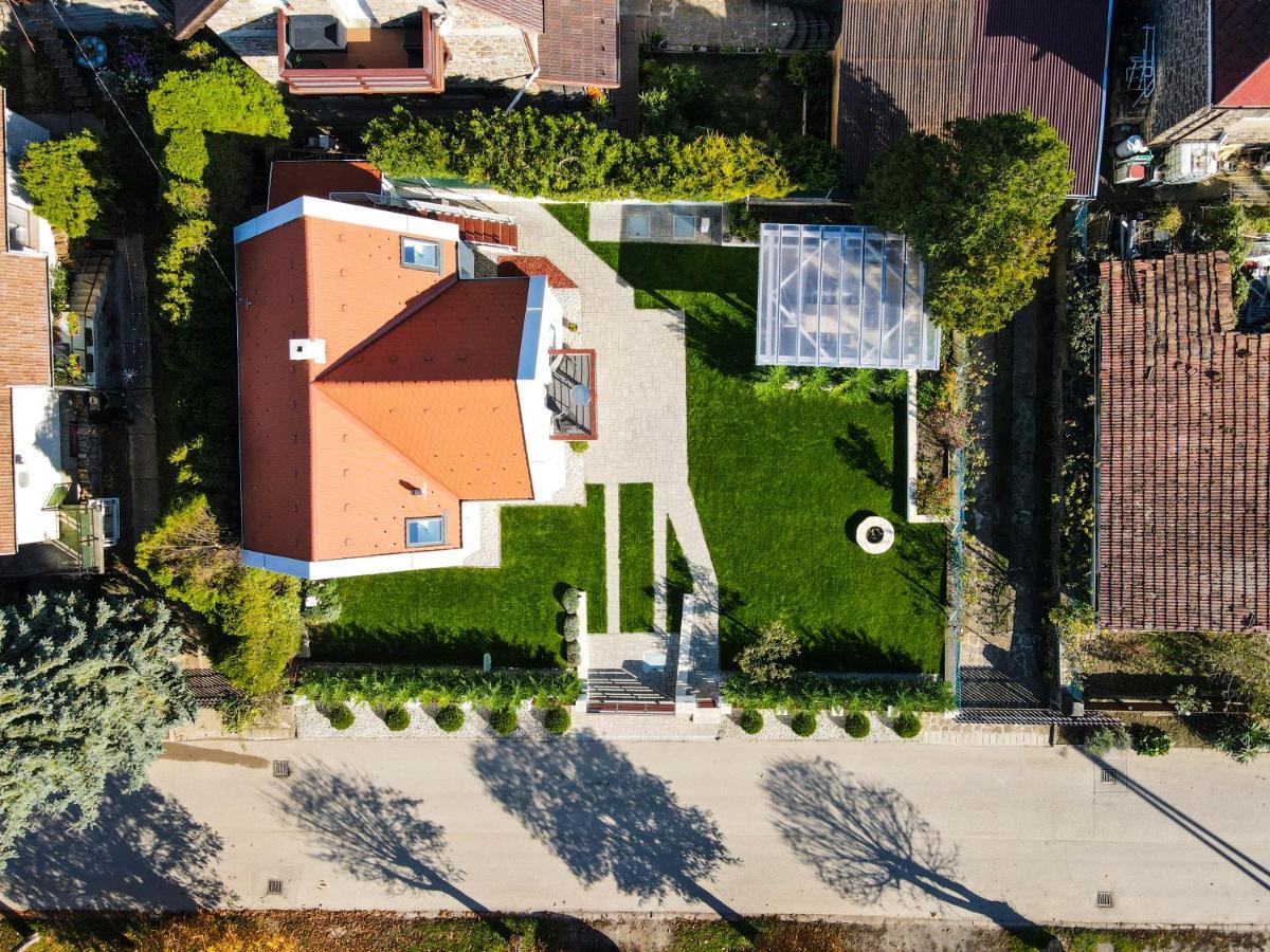 Shambala Apartman Тихань Экстерьер фото